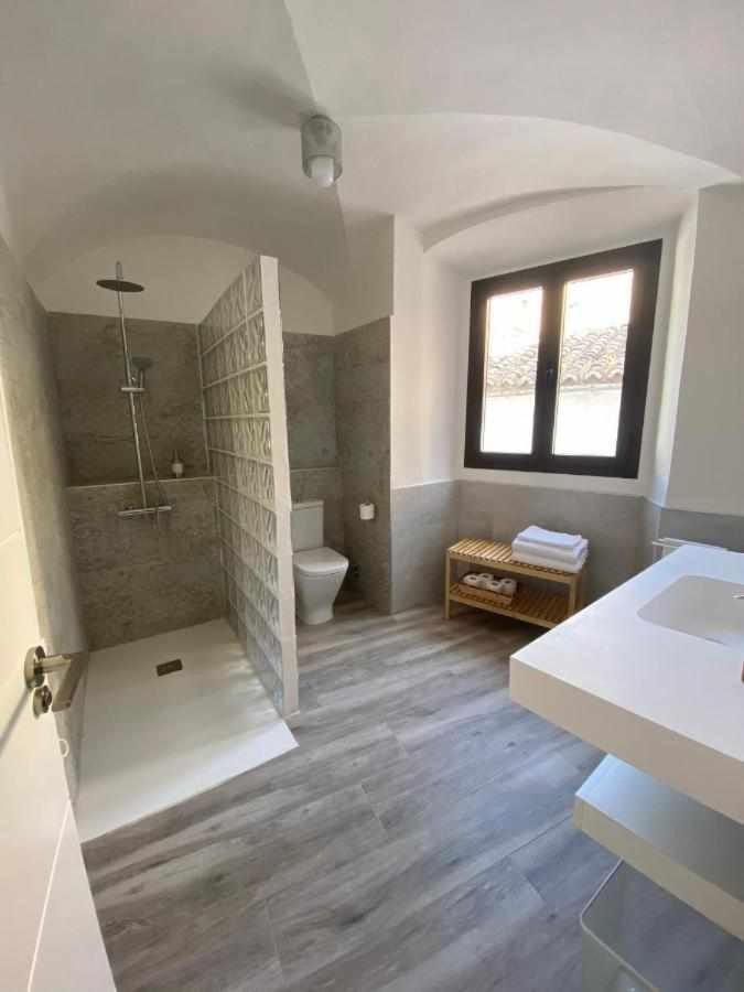 Appartamento Torre del Postigo By KubiK Caces Esterno foto